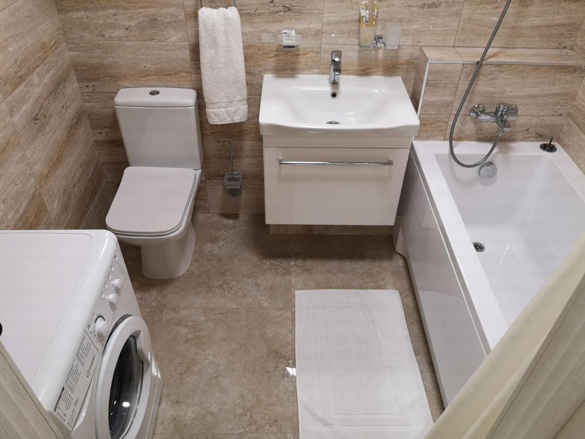 Lux Apartment,10 Фонтана,До Моря 5 Минут Odesa Exterior foto